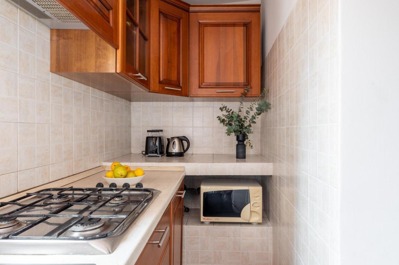 Apartamento Iflat Charming Near Piazza Venezia Roma